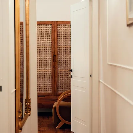 Vatican Chic ローマ